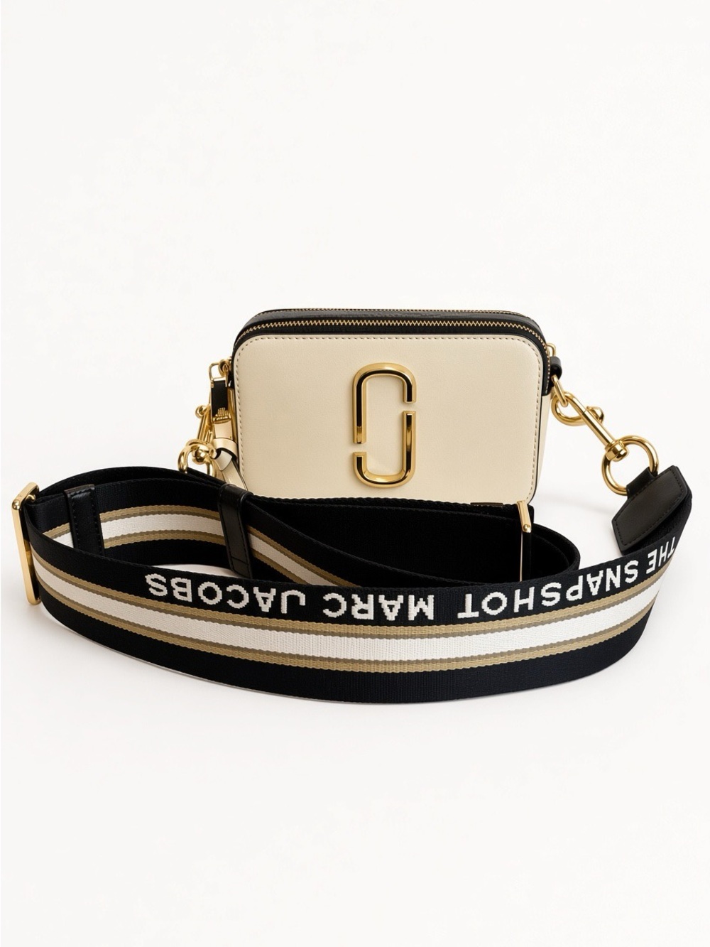 Marc Jacobs The Snapshot